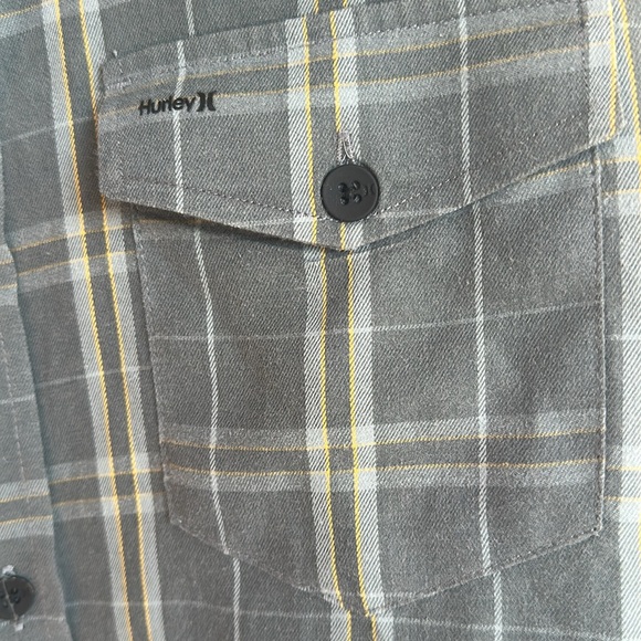 Hurley long sleeve button up - Picture 3 of 4